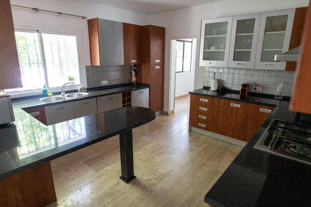 Burganvilla Holiday Home Marbellac Extérieur photo